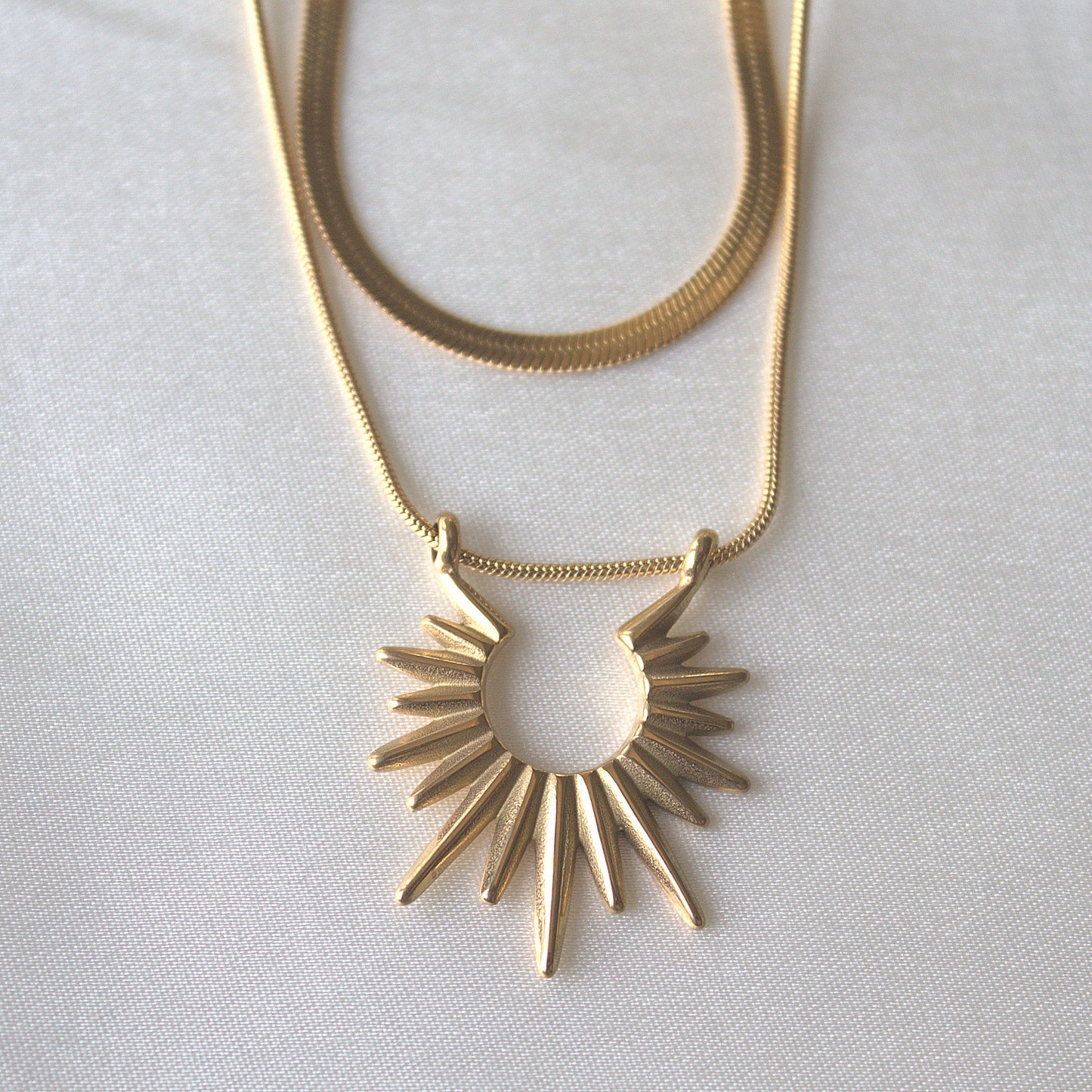 SUN DUAL SNAKE CHAIN NECKLACE 18K GOLD PLATED