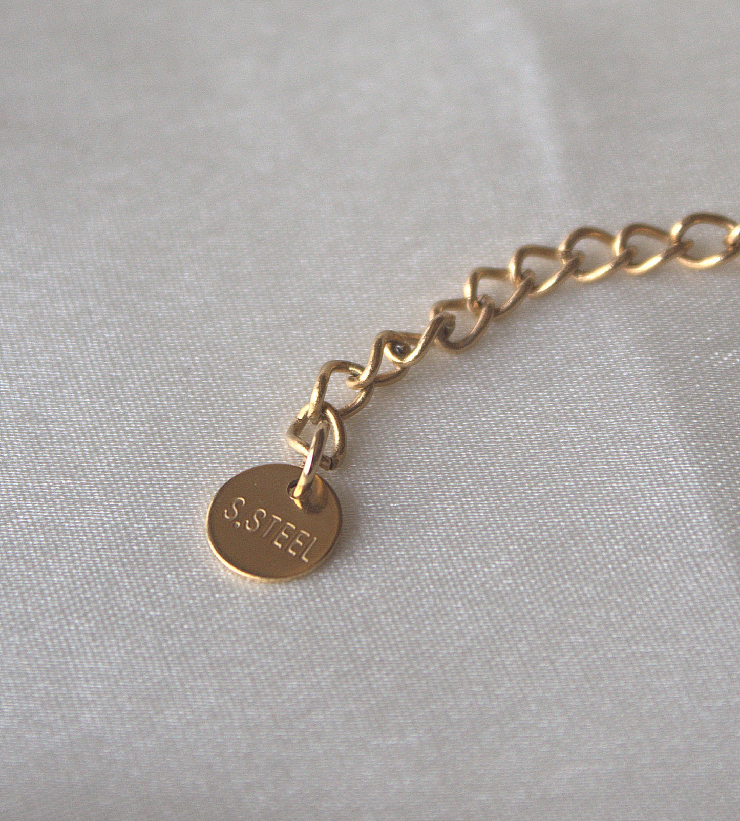 LINK CHAIN BRACELET 18K GOLD PLATED