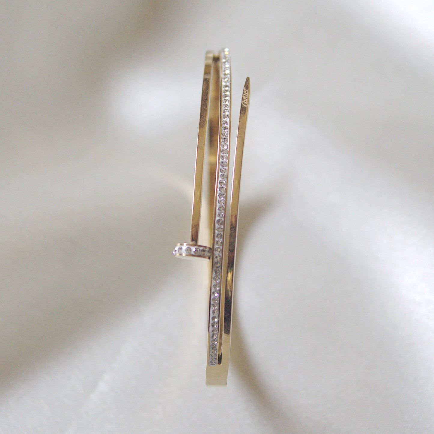 NAIL DIMOND STUDDED 18K GOLD PLATED BRACELET